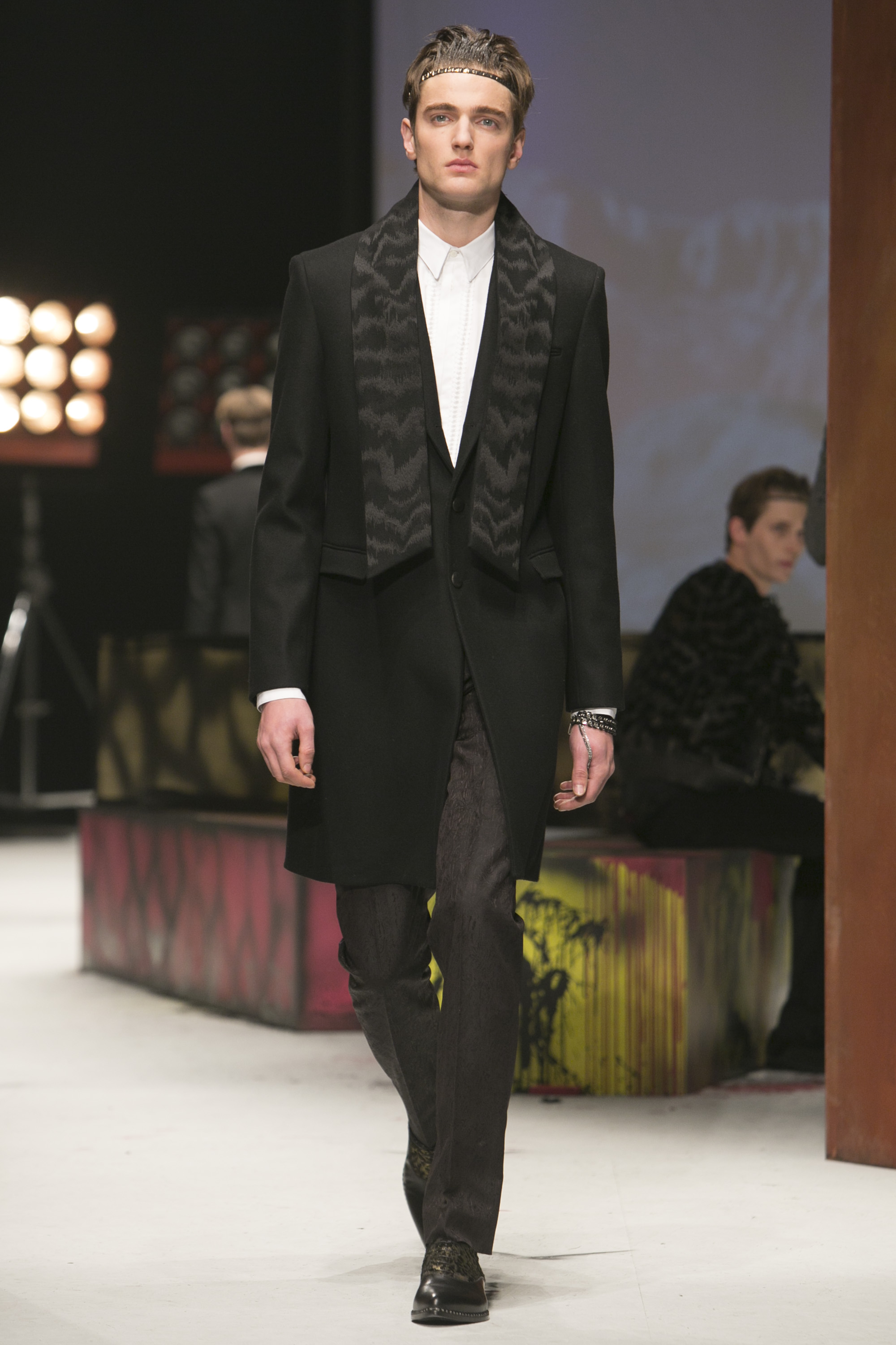 Look 36