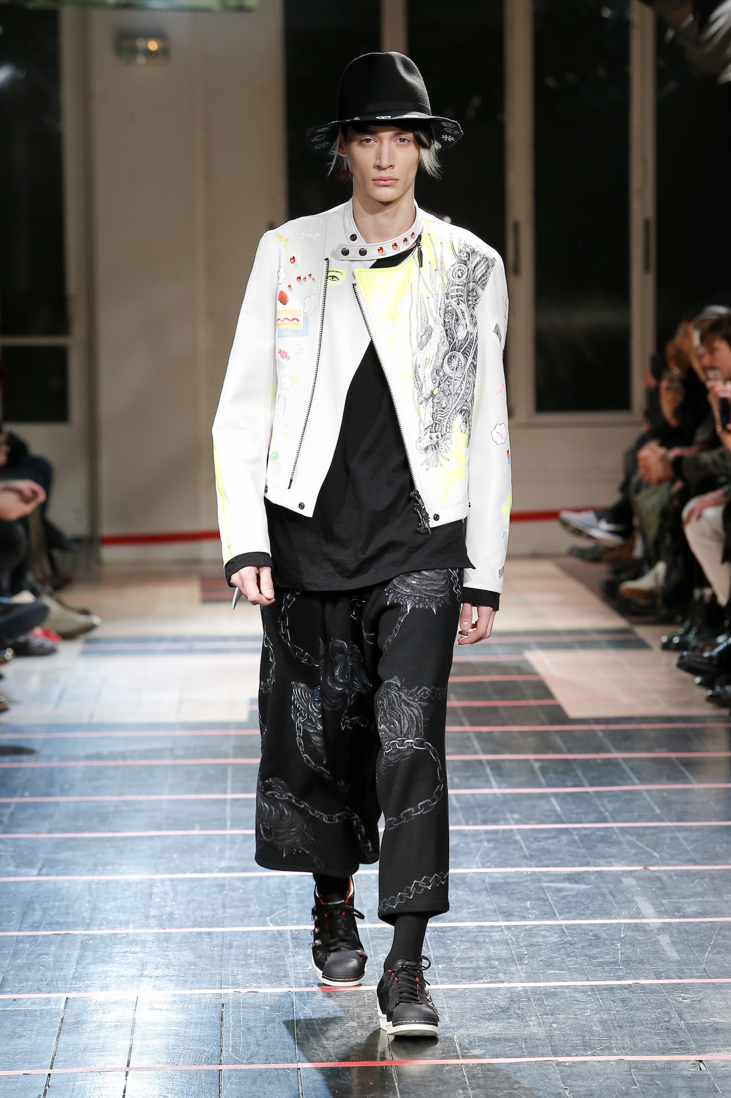 Look 39