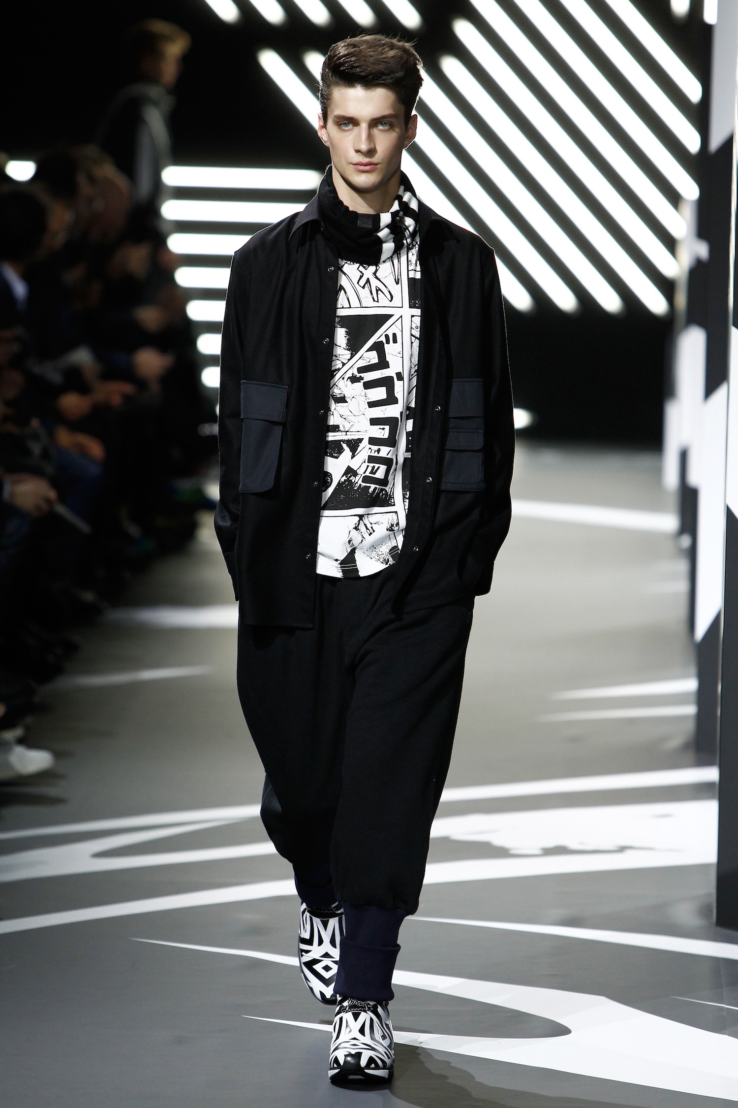 Look 26
