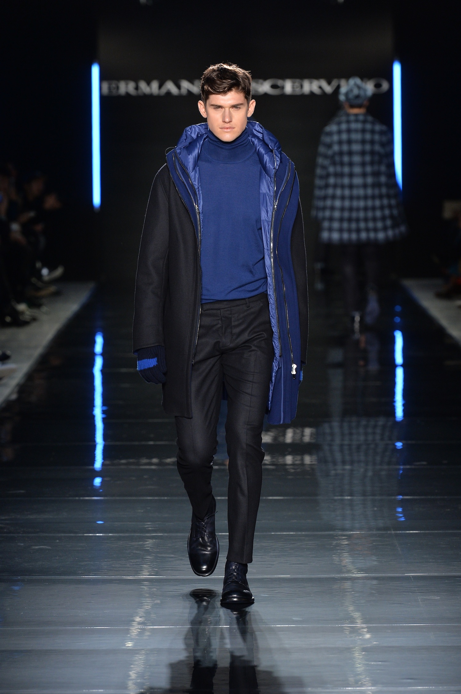 Look 8