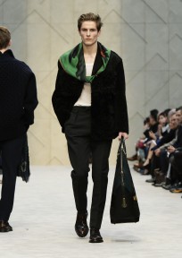 Look 19