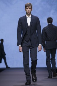 Look 11