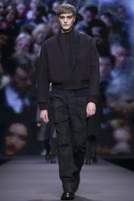 Look 18