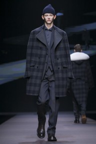 Look 3