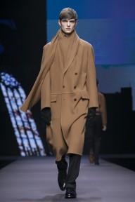 Look 37