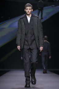 Look 8