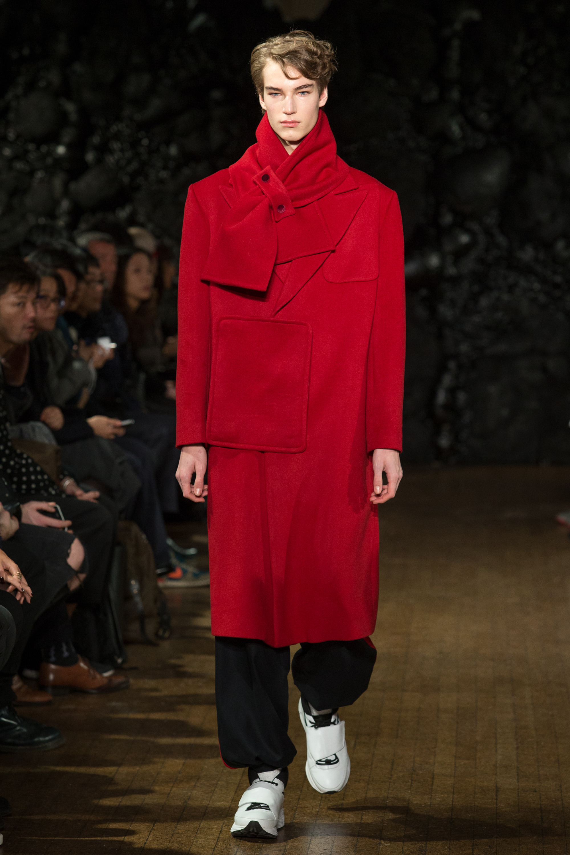 Look 30