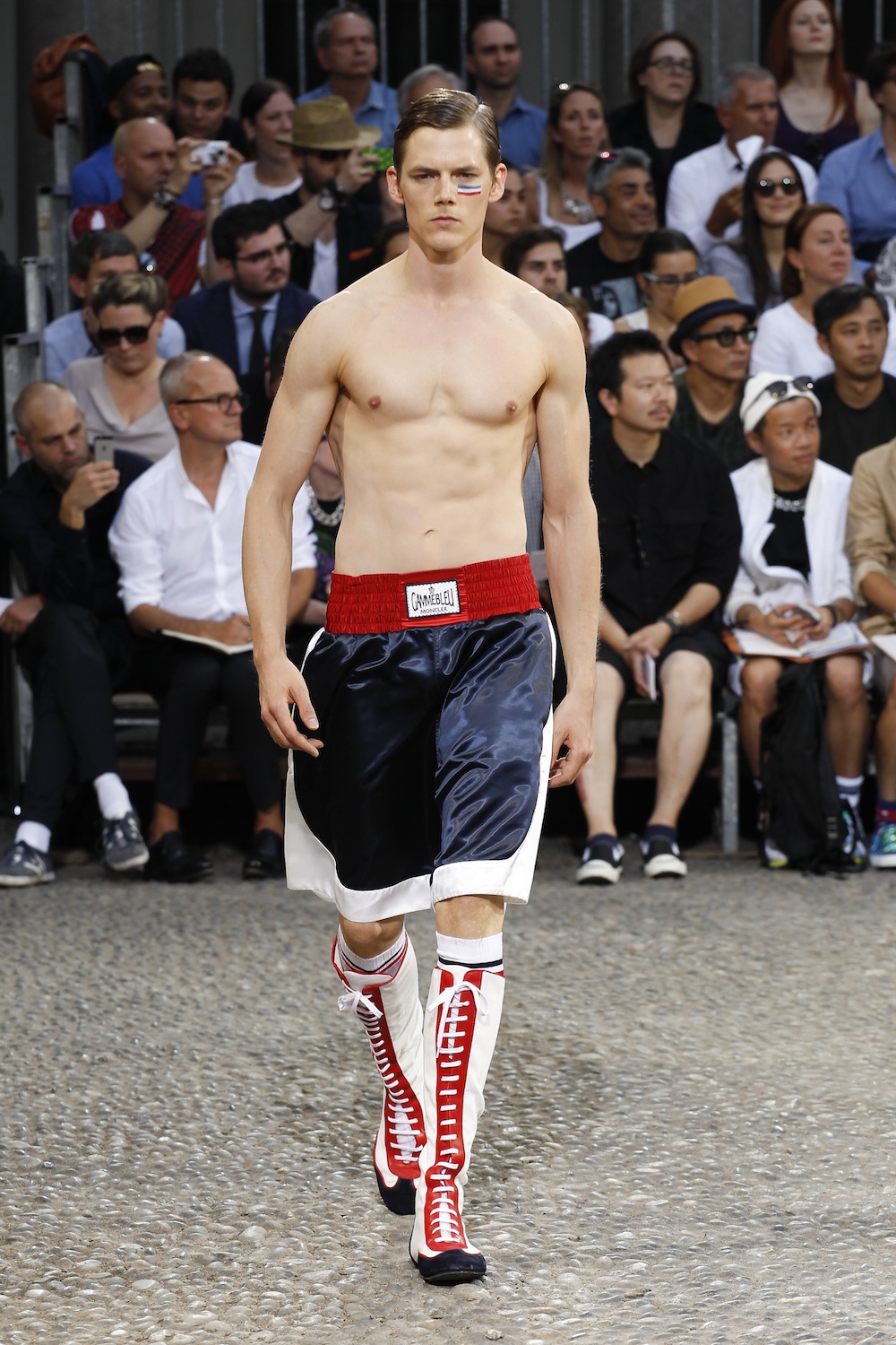 Look 50