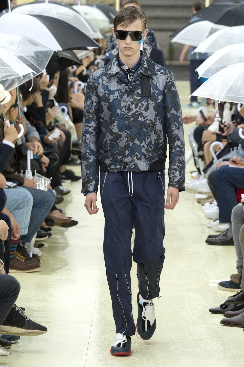 Look 40