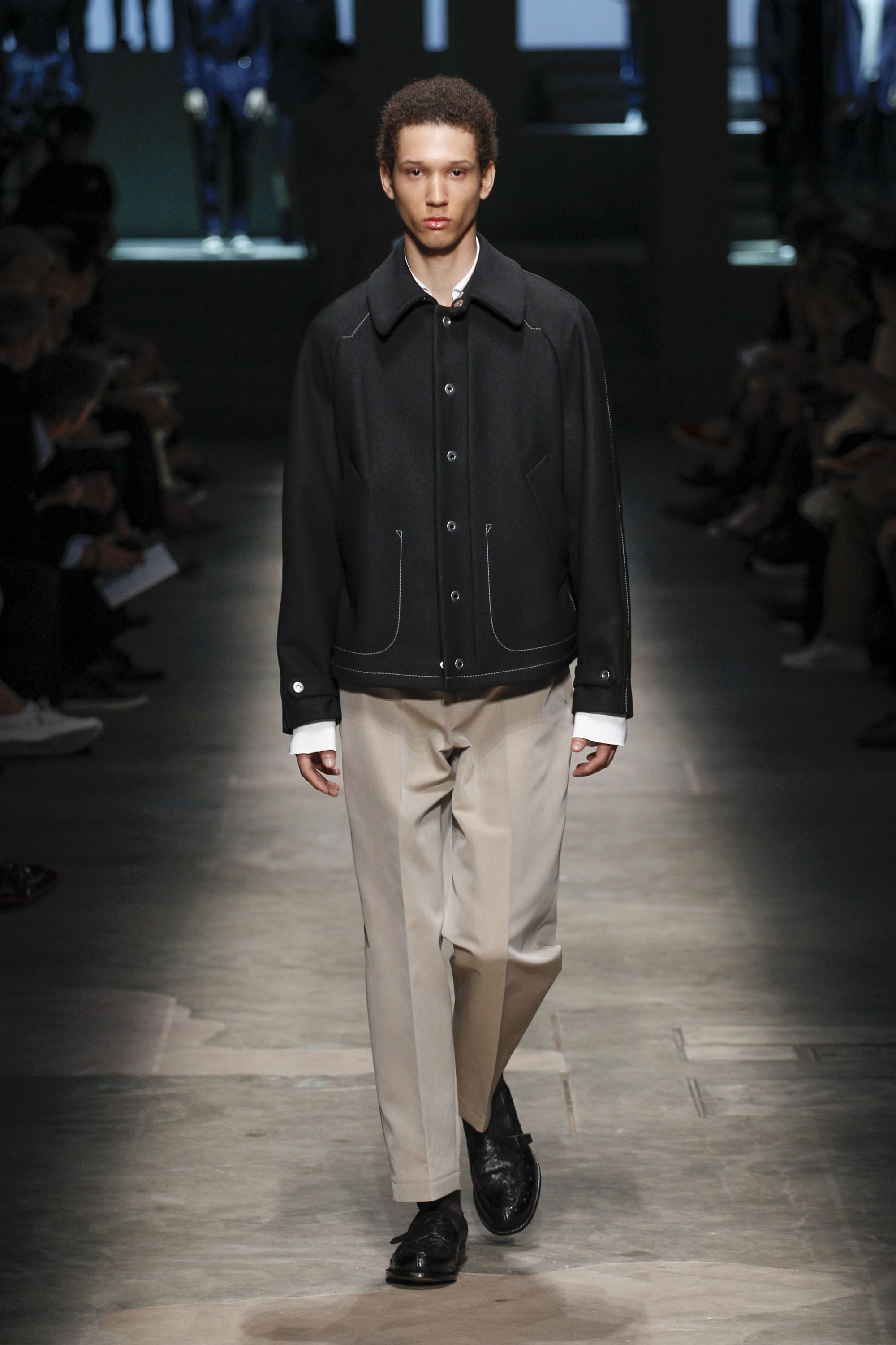Look 25
