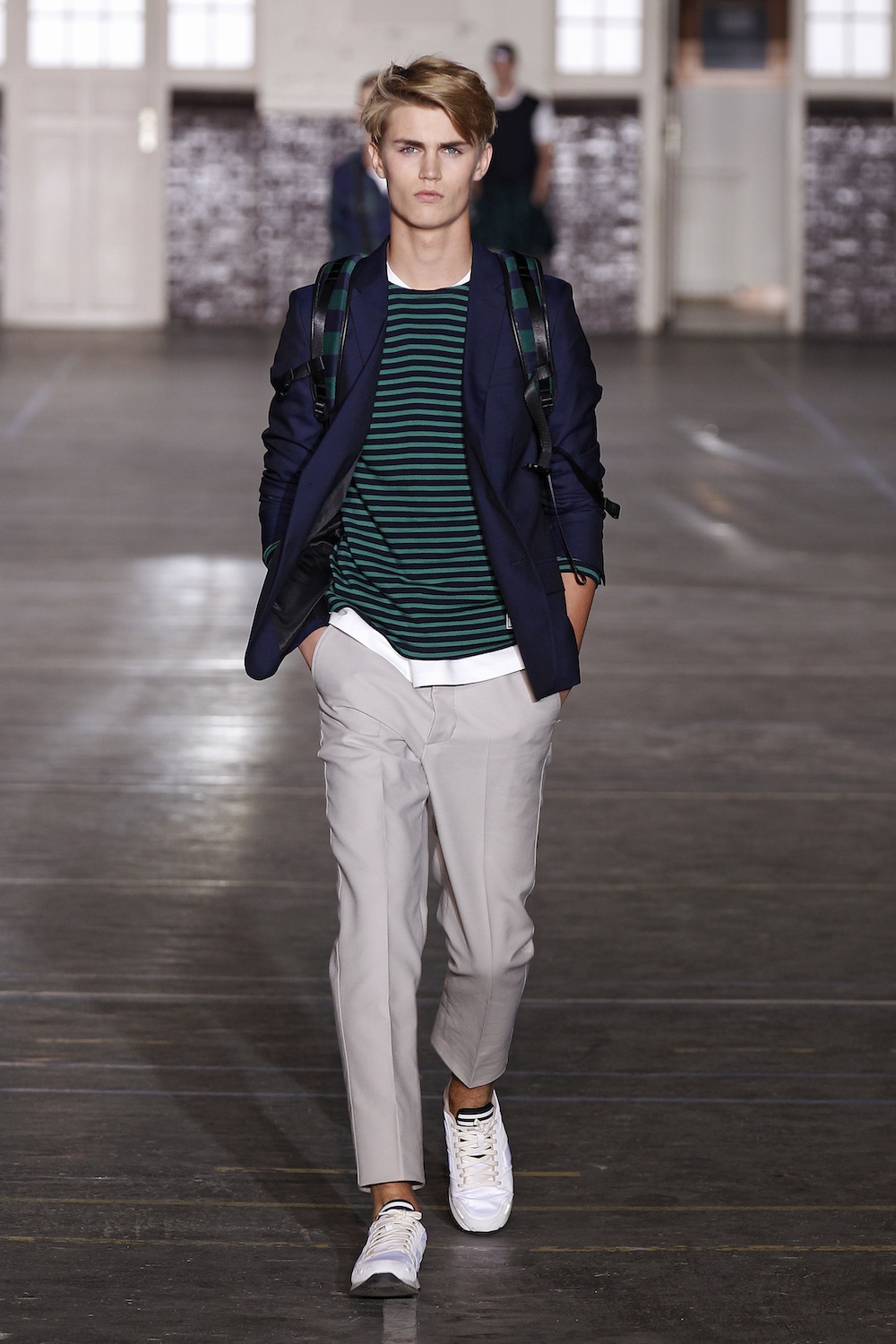 Look 33