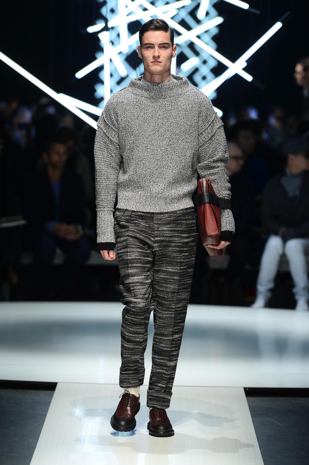 Look 7