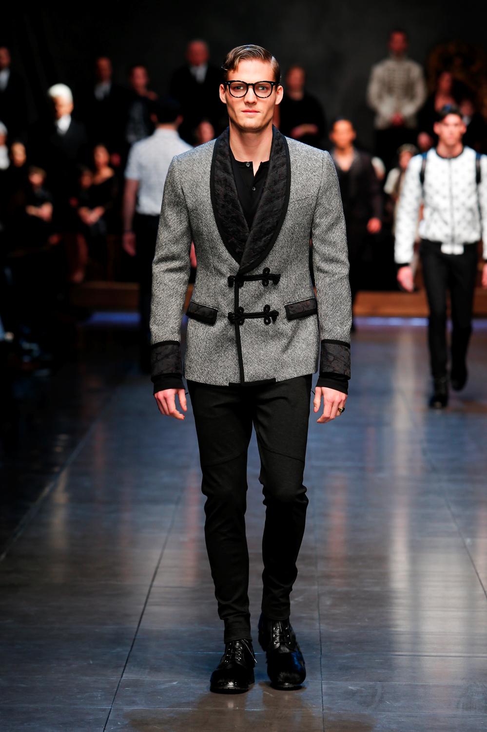 Look 28