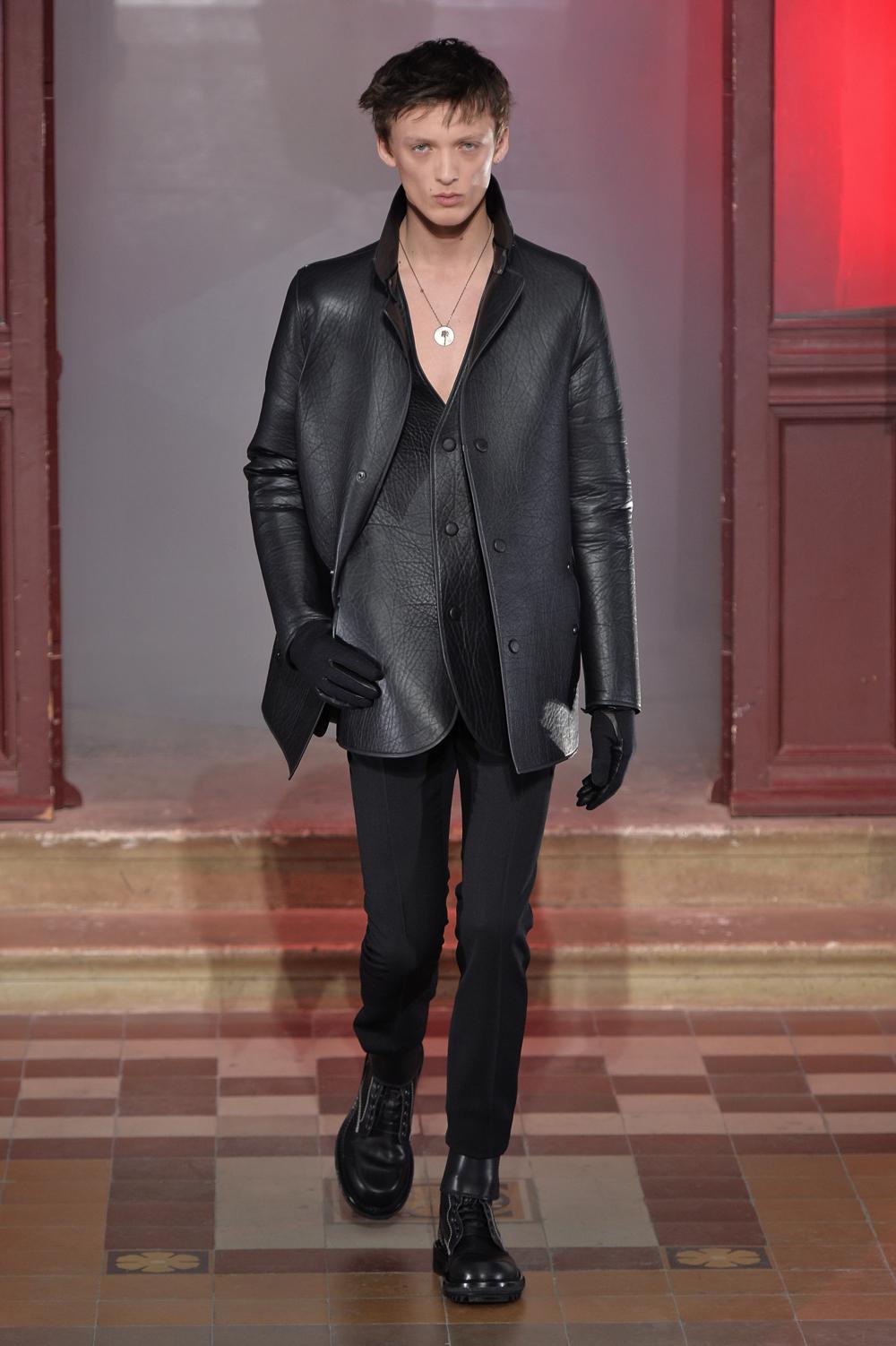 Look 43