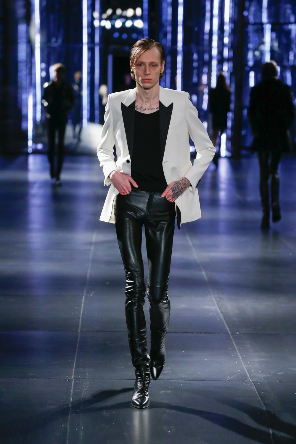 Look 7