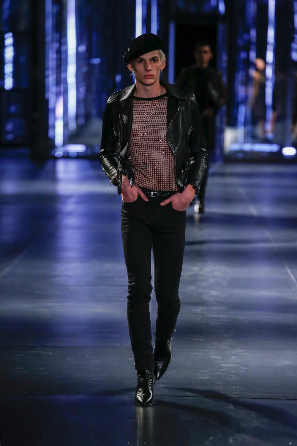 Look 28