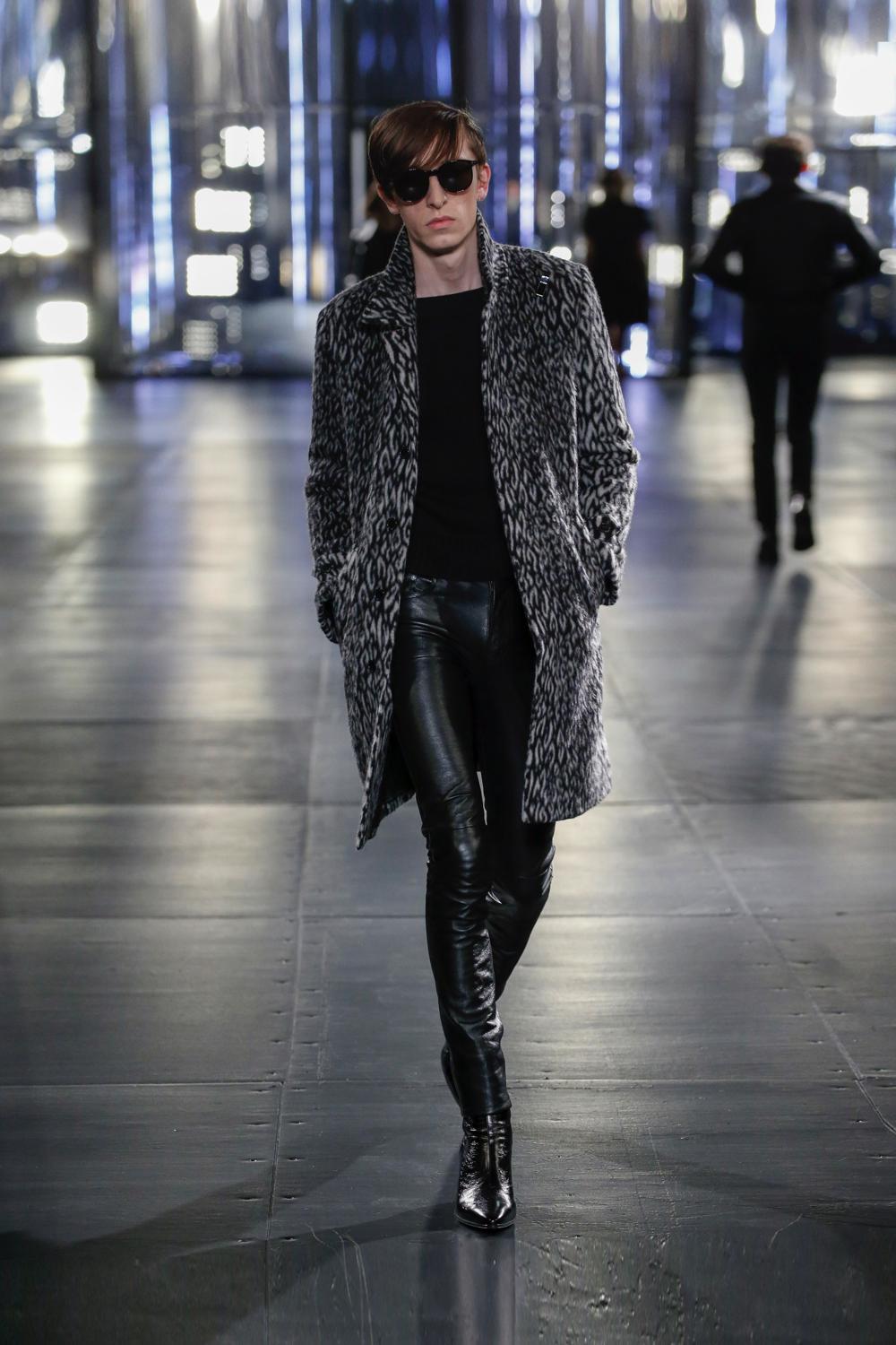 Look 34