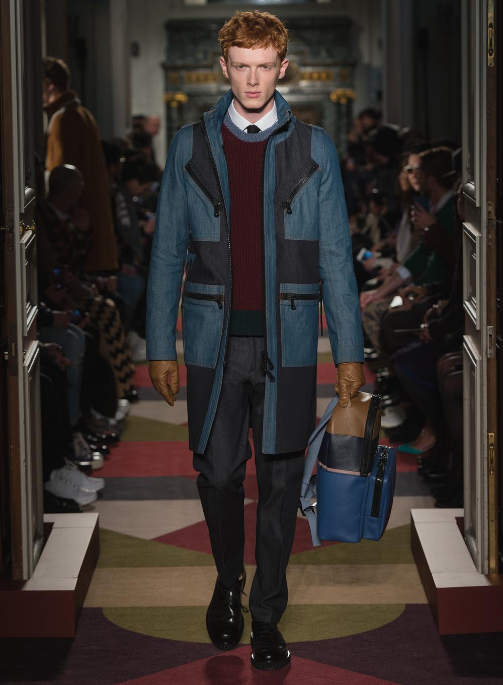 Look 18