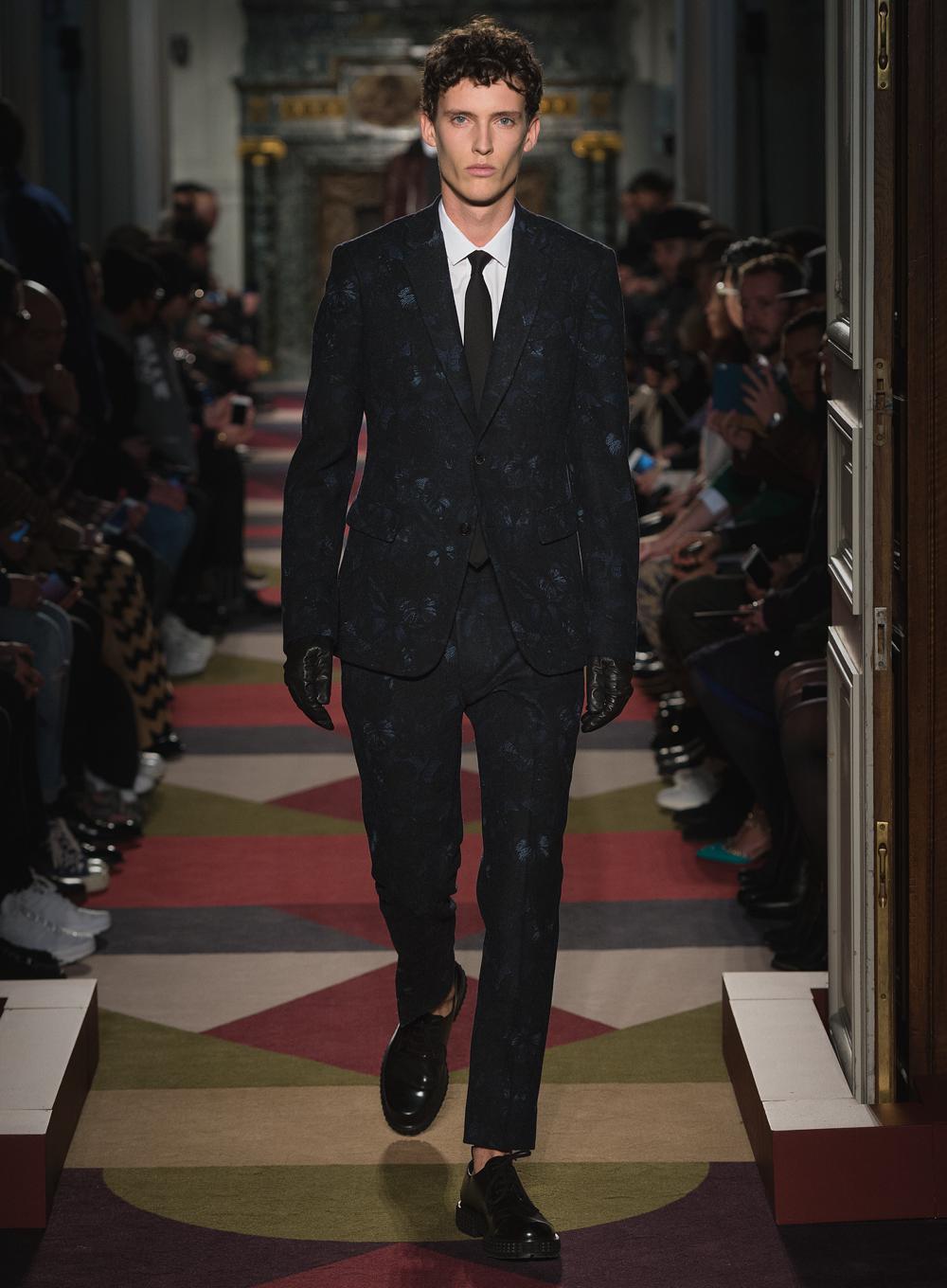 Look 26