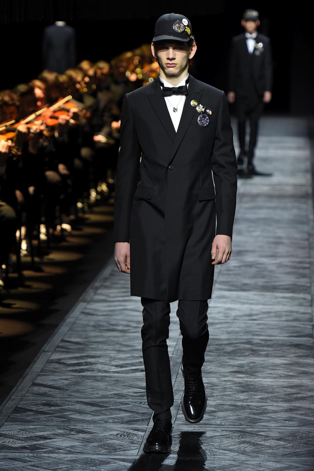 Look 5