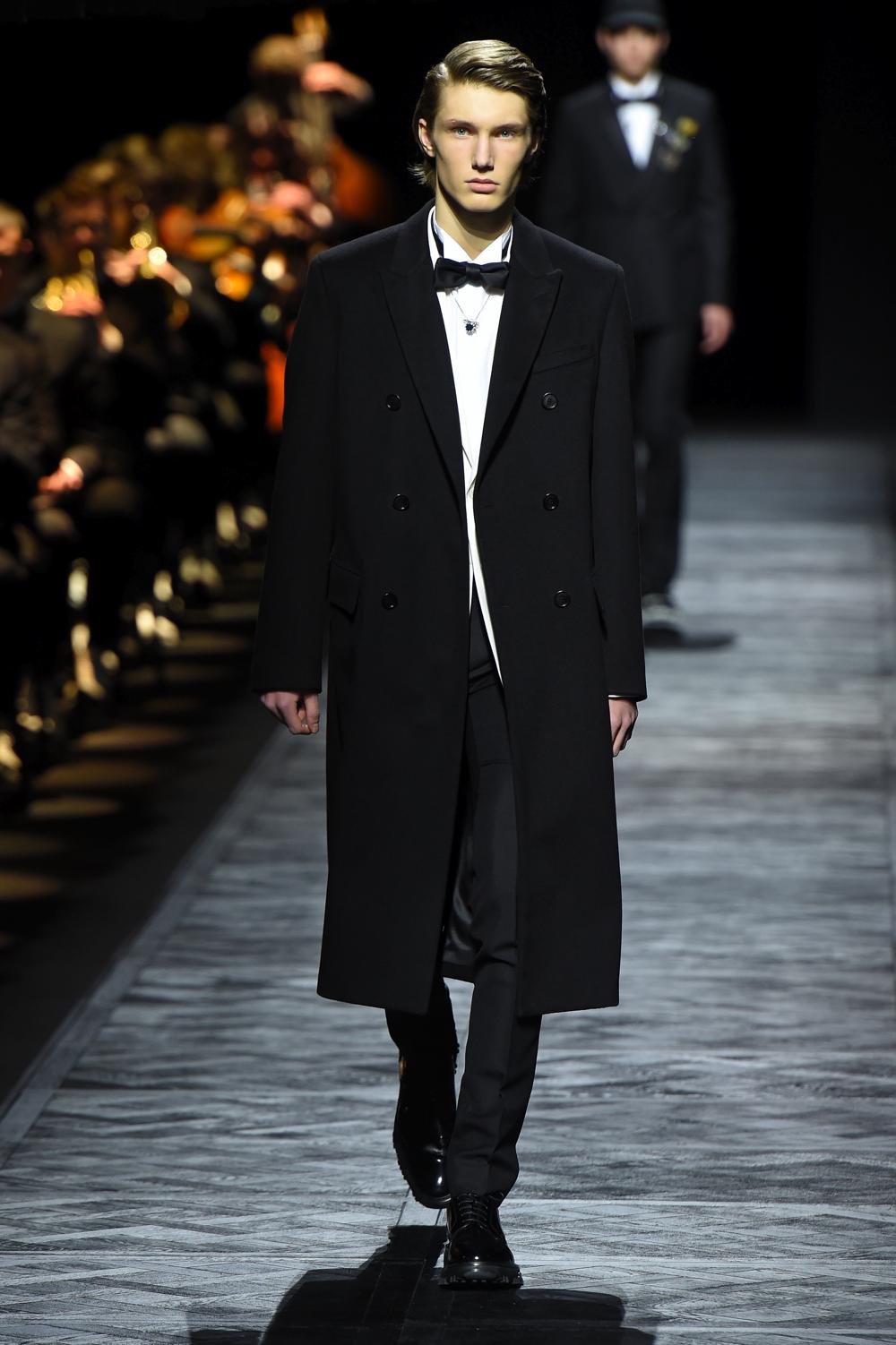 Look 7