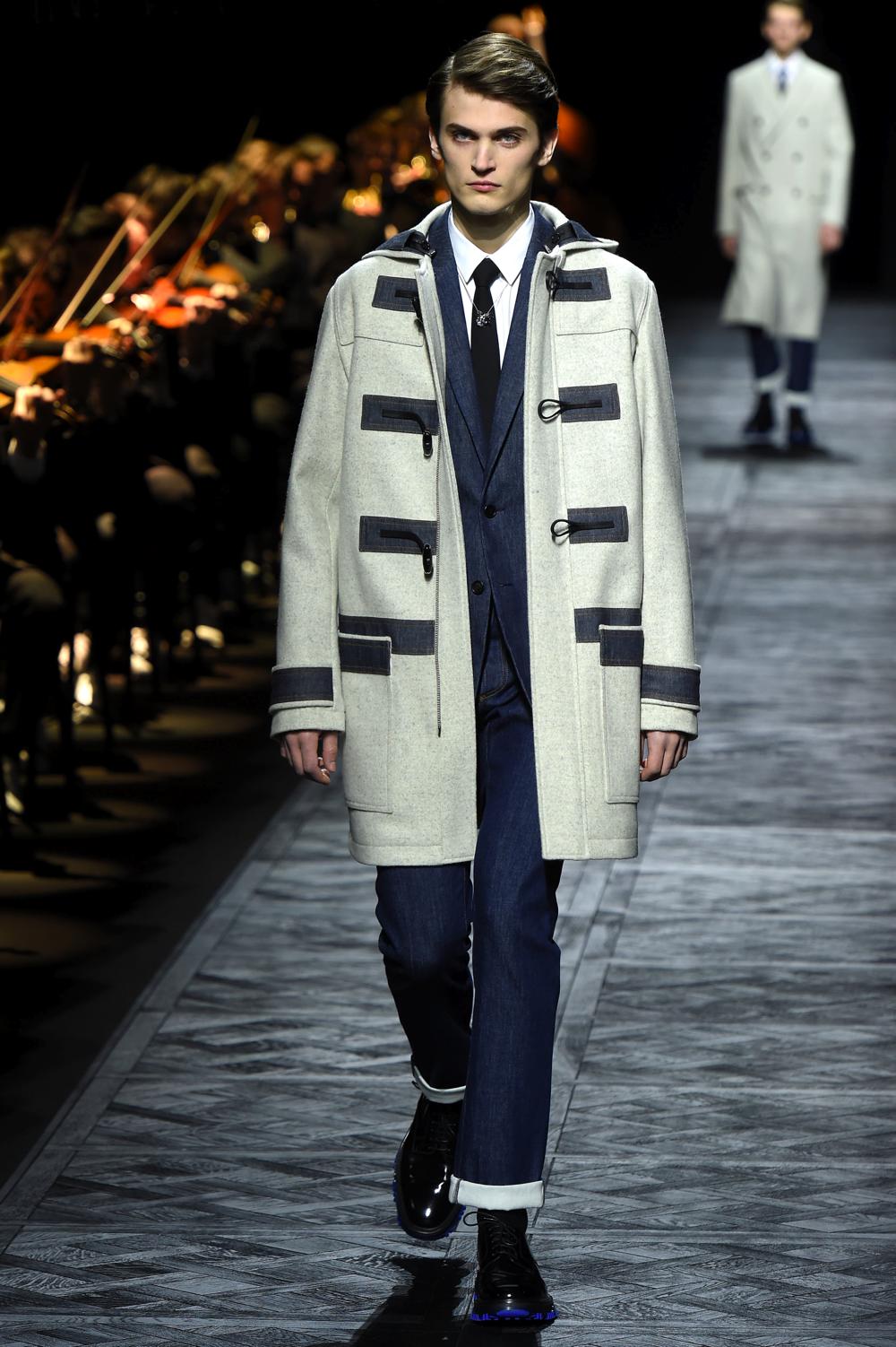 Look 25