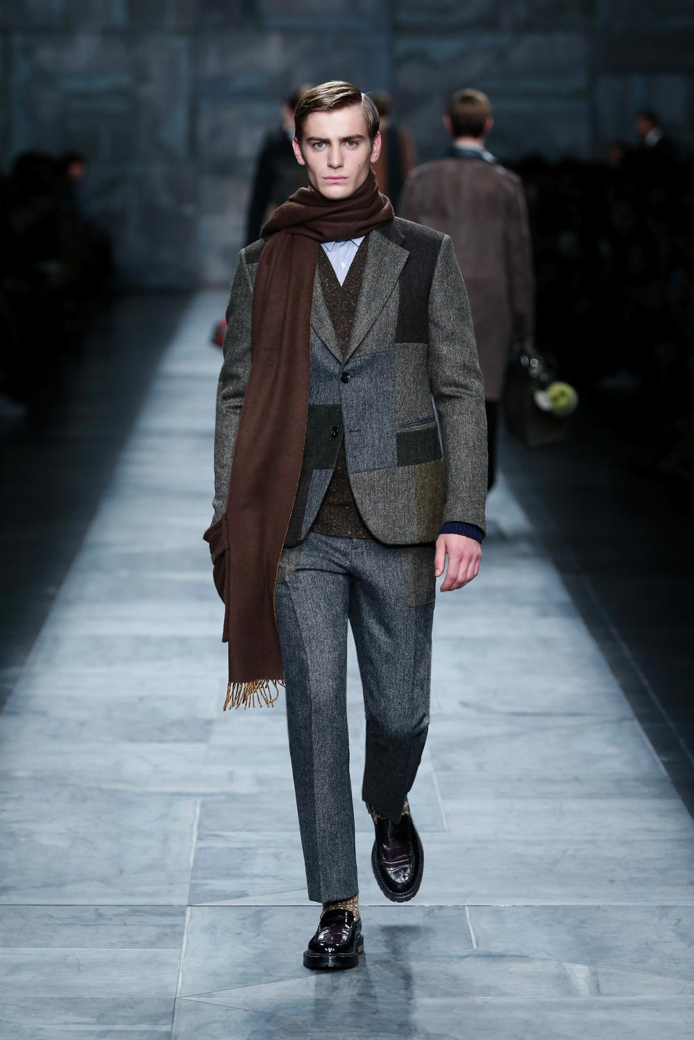 Look 11