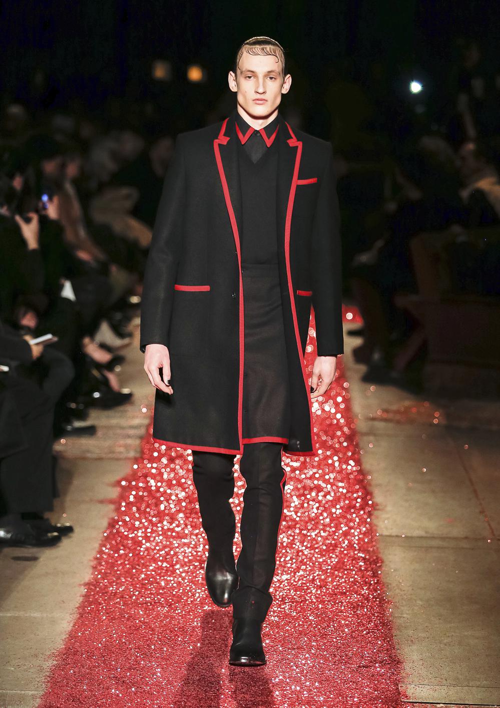 Look 23