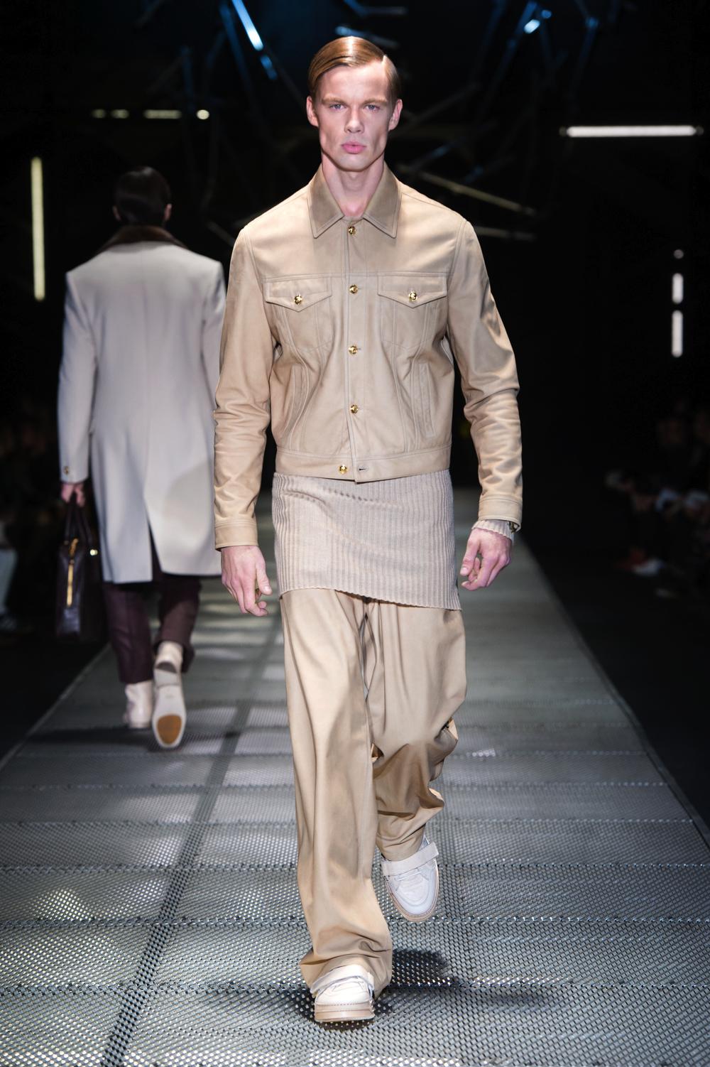 Look 26