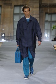Look 17