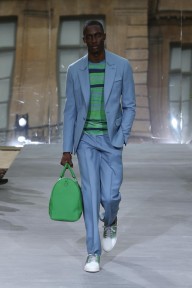 Look 19