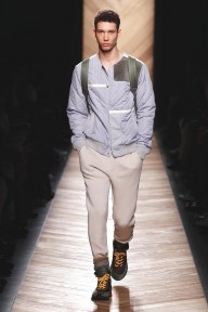 Look 25