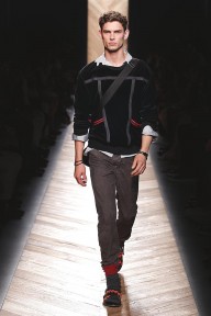 Look 32