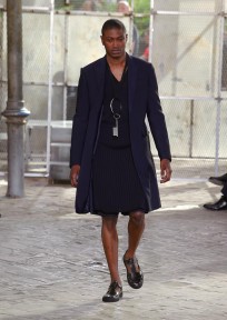 Look 3
