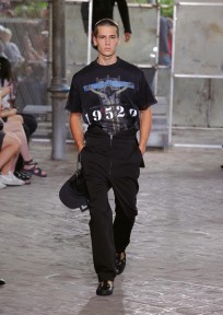 Look 14
