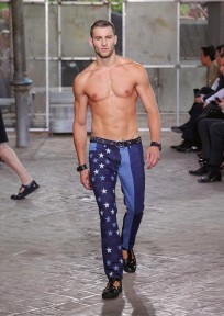 Look 28