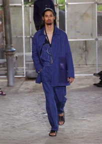 Look 32