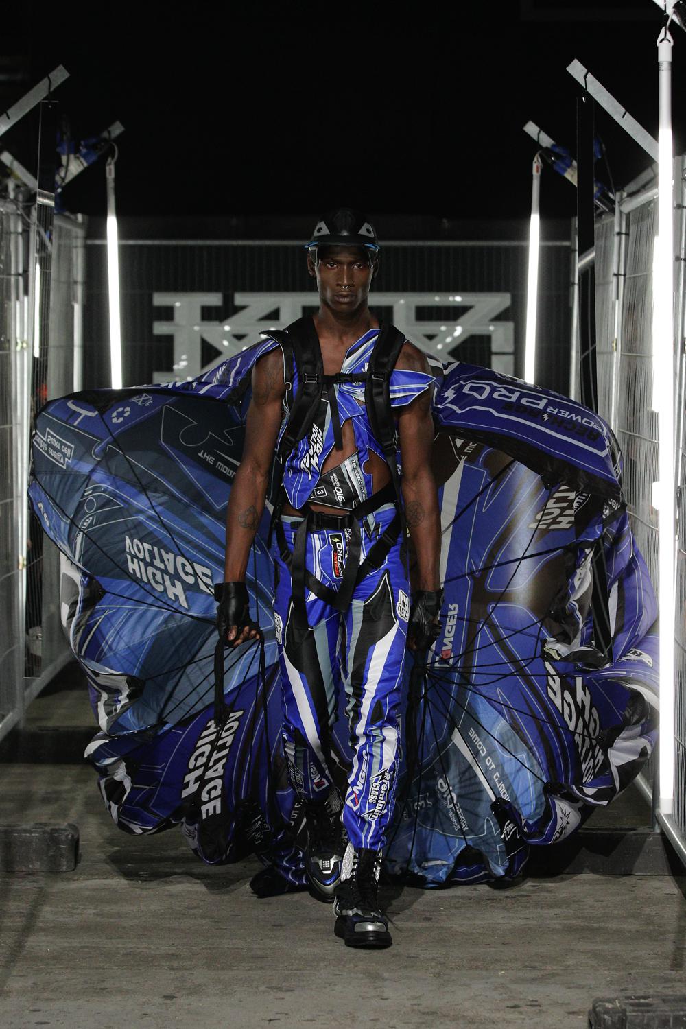 Look 43