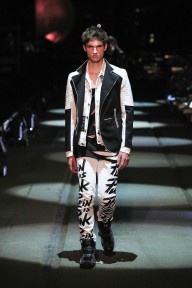 Look 39
