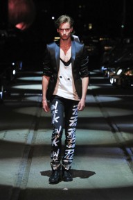 Look 33