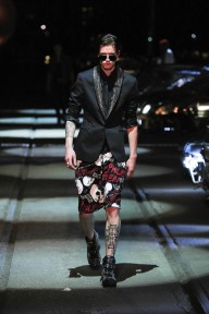 Look 30