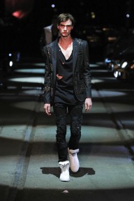 Look 7