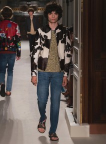 Look 50