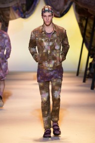 Look 14