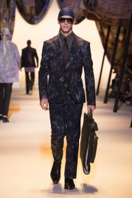 Look 26