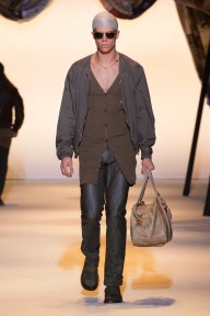 Look 30