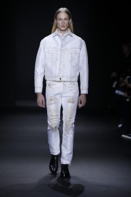 Look 1