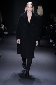 Look 27