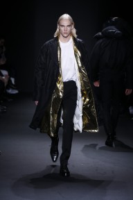 Look 29