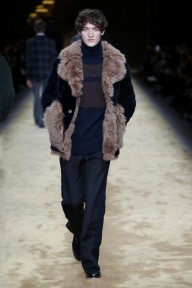 Look 12